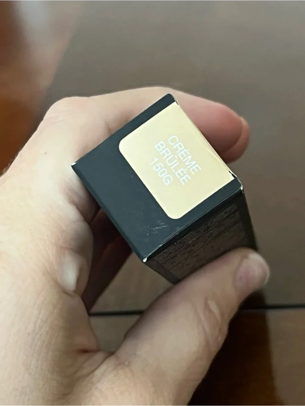 HUDA BEAUTY Creme Brulee 150 Concealer Shade